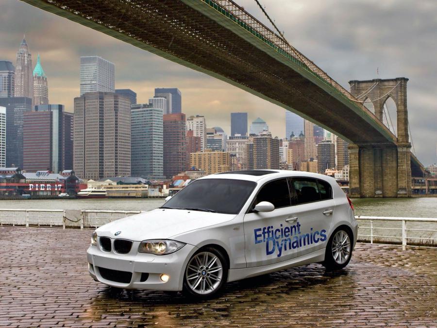  BMW 118d 5-Door 2008 года  (фото 3 из 3)